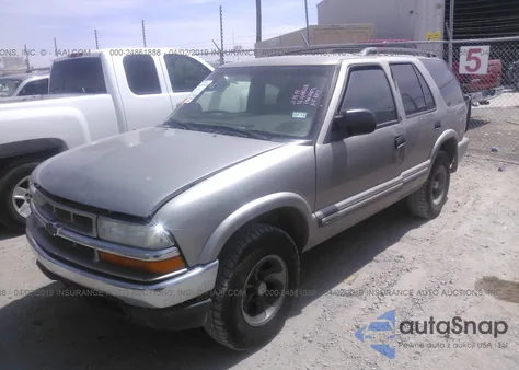 2001 Chevrolet Blazer Ls из США, поврежденный, VIN 1GNCS13W51K254894